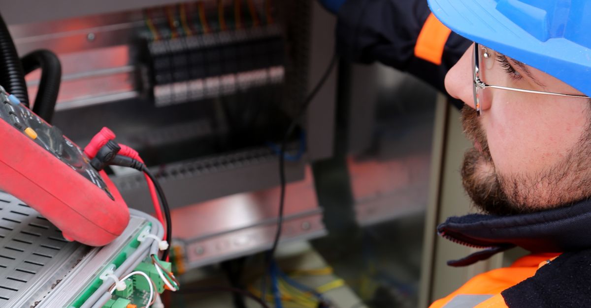 Exploring Specialised Electrical Training for Auto Electricians in Perth